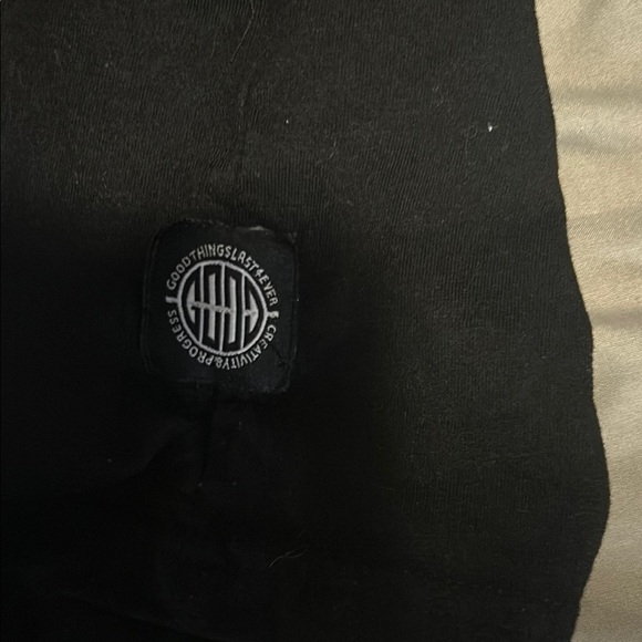 Modern Black Short Sleeve Tee with Graphic Prints - Picture 3 of 6